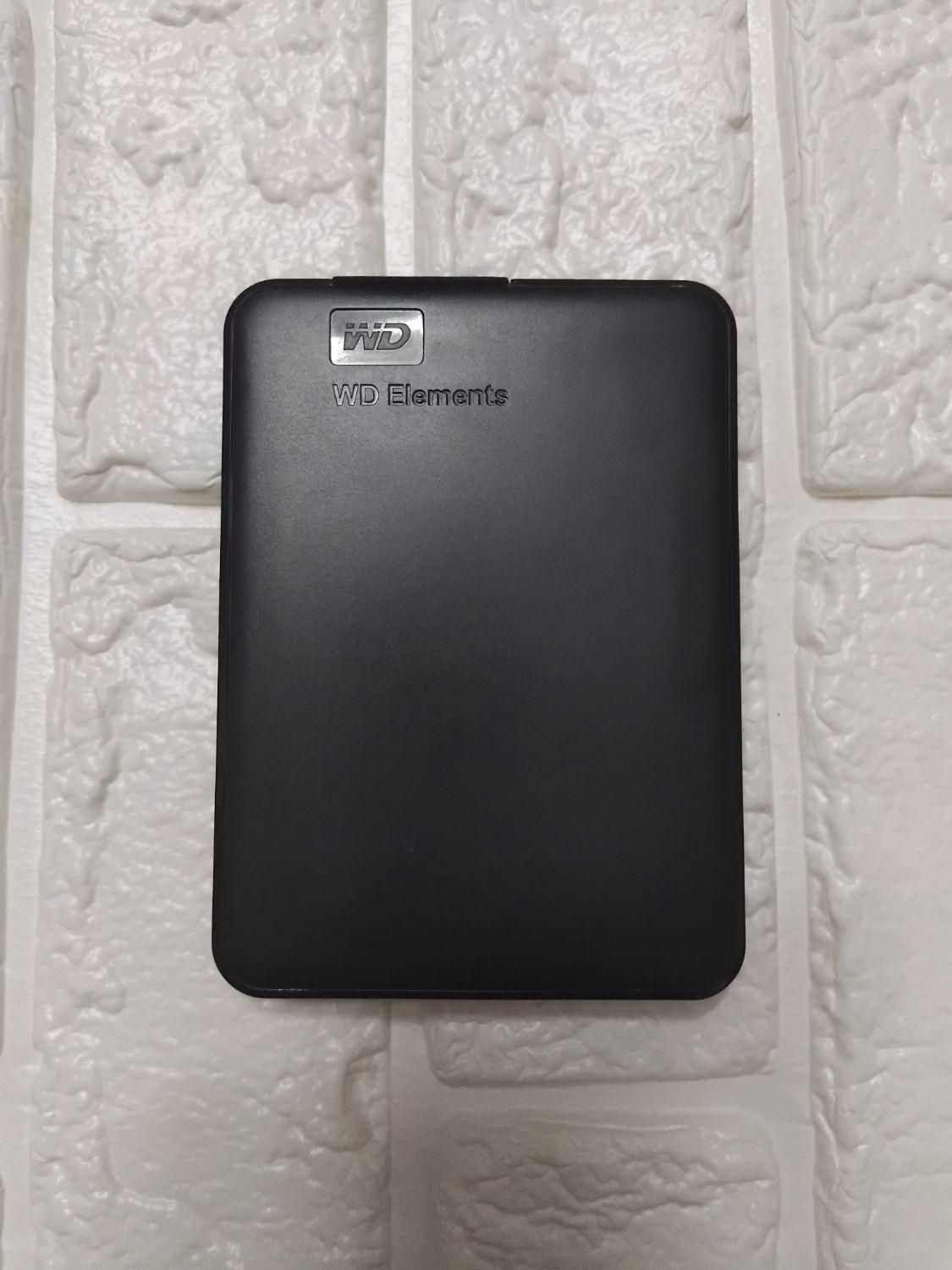 مودم Tplink و هارد اکسترنال ۵۰۰ گیگ|مودم و تجهیزات شبکه|تنکابن, |دیوار