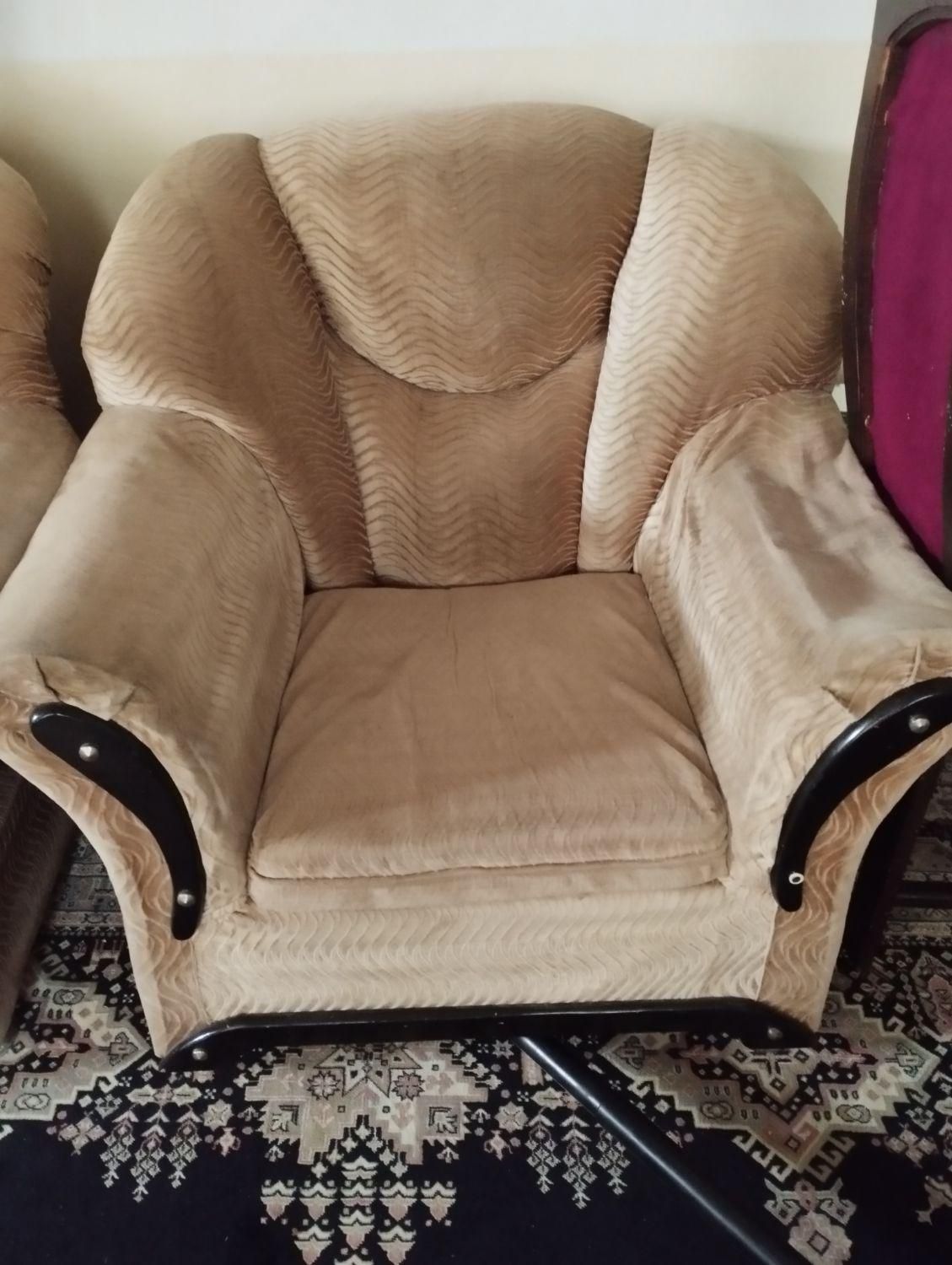 مبل کارکرده مناسب باغ|مبلمان خانگی و میز عسلی|نیشابور, فرح بخش|دیوار