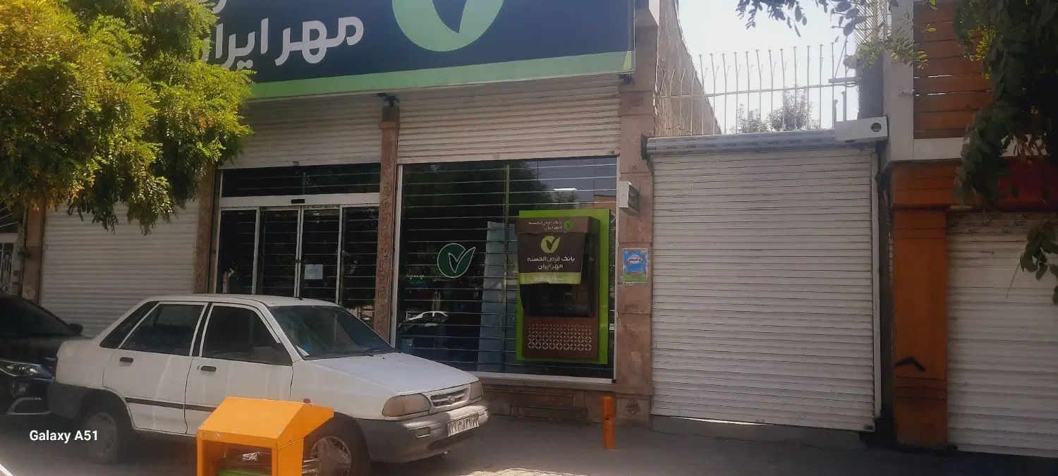 اجاره مغازه ۲۴۰ متری در عبادی|اجارهٔ مغازه و غرفه|مشهد, عبادی|دیوار