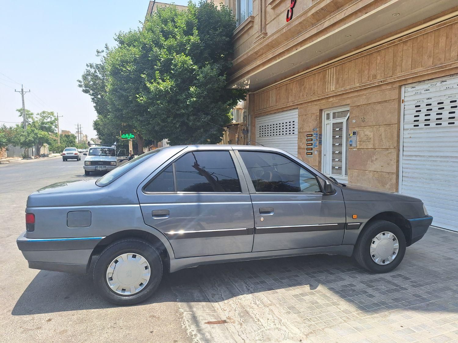 پژو 405 GLX 98بدون آفتاب سوختگی|خودرو سواری و وانت|شیراز, عادل آباد|دیوار