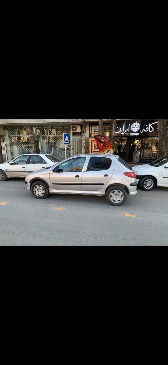 پژو 206 تیپ ۲، مدل ۱۳۸۴|خودرو سواری و وانت|لنجان, |دیوار