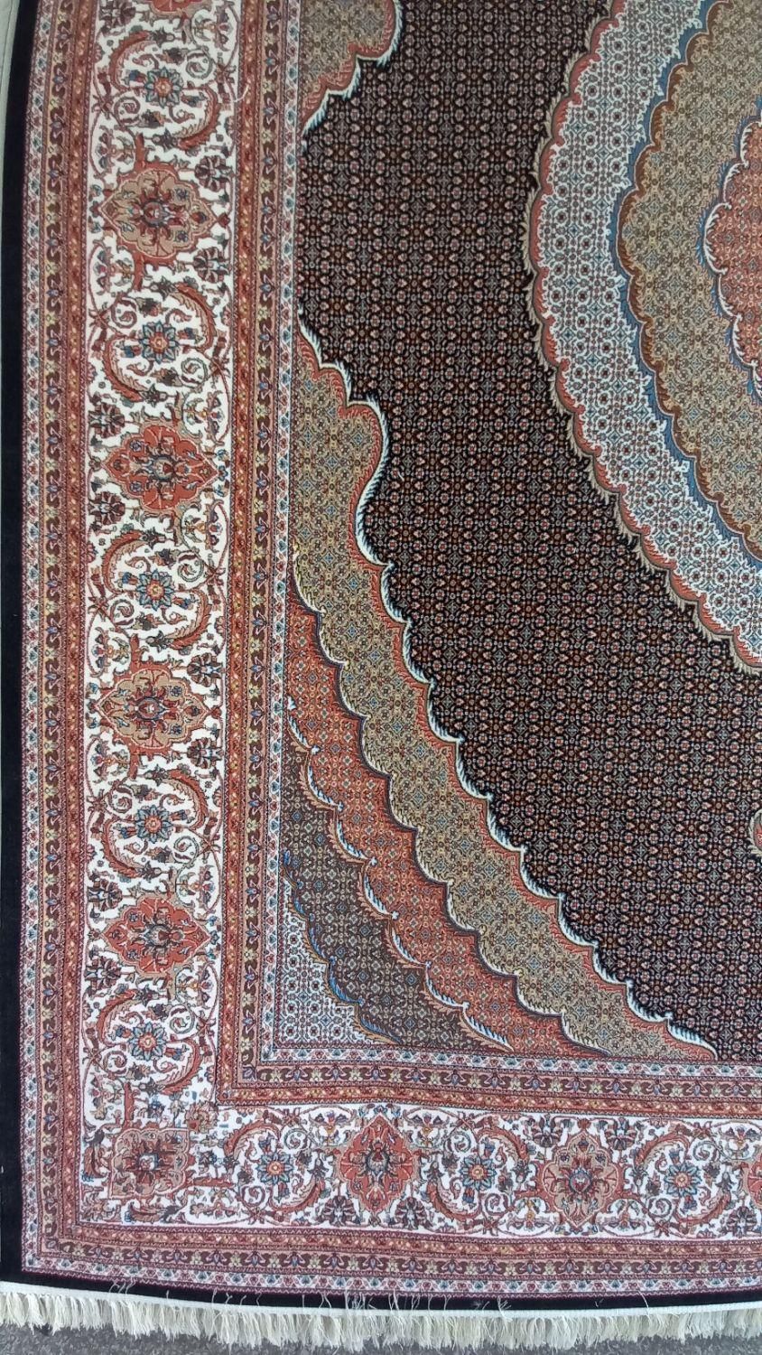 فرش۷۰۰ریزماهی هاشیه کرم(سرایفرشمحمدی)|فرش|اردبیل, |دیوار