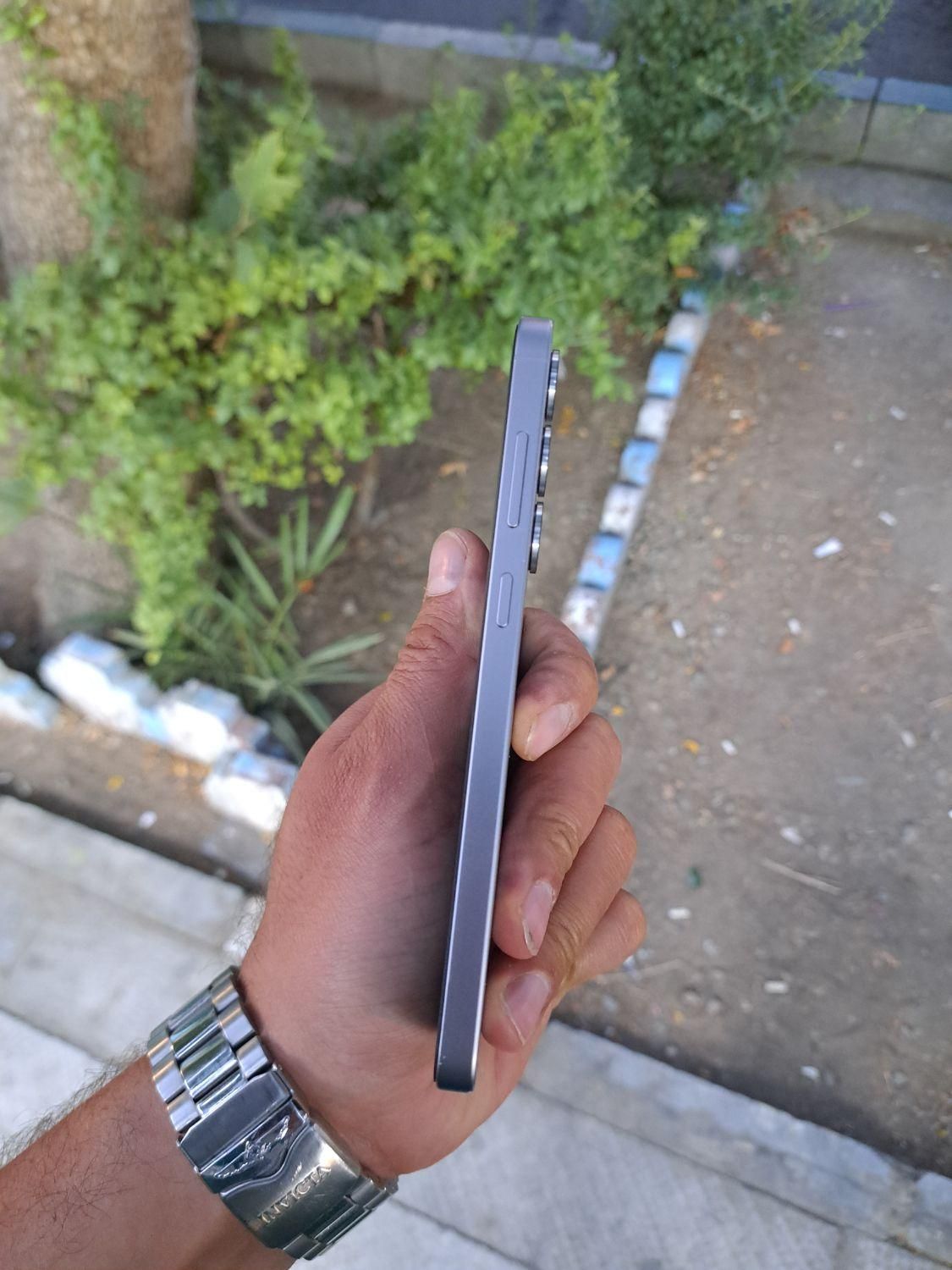 سامسونگ galaxy s25 plus با حافظهٔ ۲۵۶ گیگابایت|موبایل|تهران, نازی‌آباد|دیوار