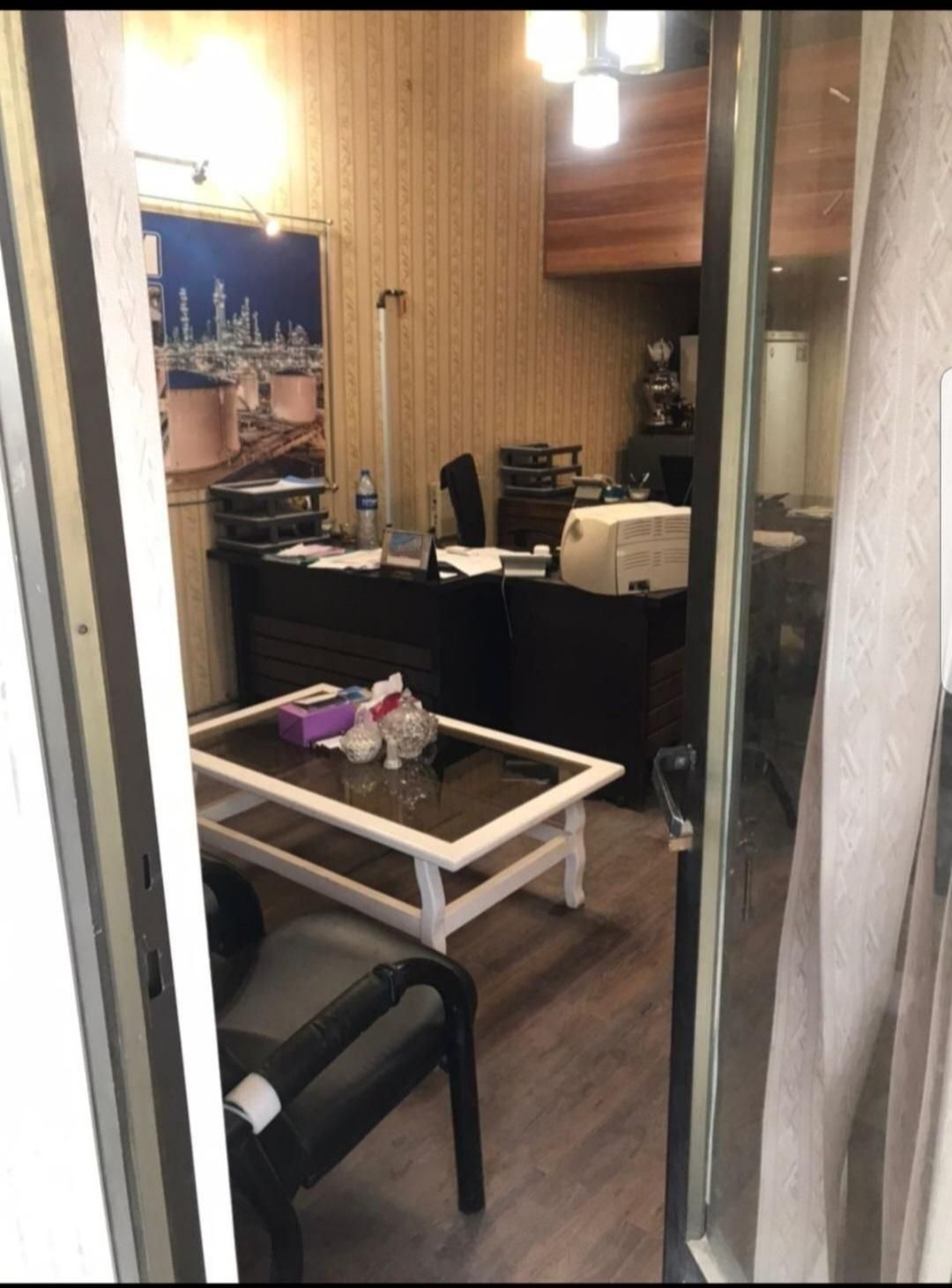 مغازه(دفتر کار)،بازار آهن شاد آباد|اجارهٔ دفتر کار، اتاق اداری، مطب|تهران, شهرک امام خمینی|دیوار