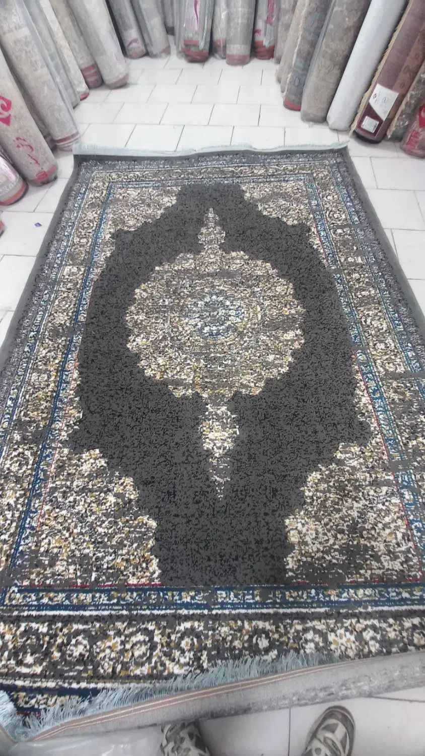 فرش های تک شده و‌جفت به قیمت کارخانه|فرش|تهران, فلسطین (میدان انقلاب)|دیوار