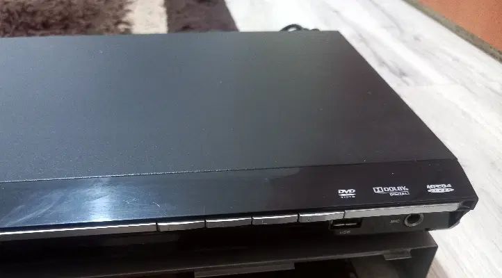 دی وی دی فلش خور SUNIYA (Sony) در حد نو|پخش‌کننده DVD و ویدیو|کرج, شهرک اوج|دیوار