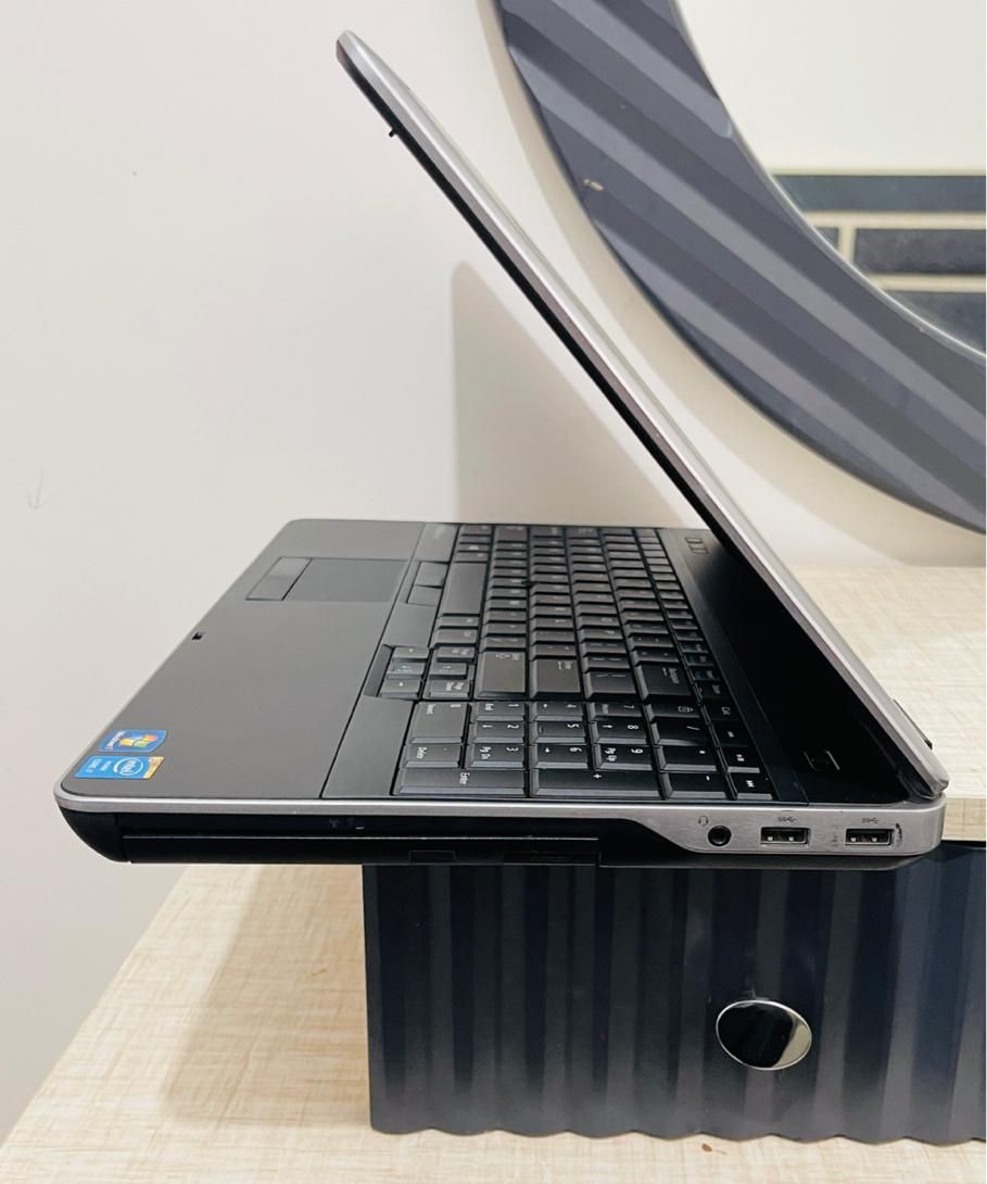 دل i7-4800MQ / رم۸ / هارد 256 Ssd /گرافیک مجزا ۲|رایانه همراه|تهران, سجاد|دیوار