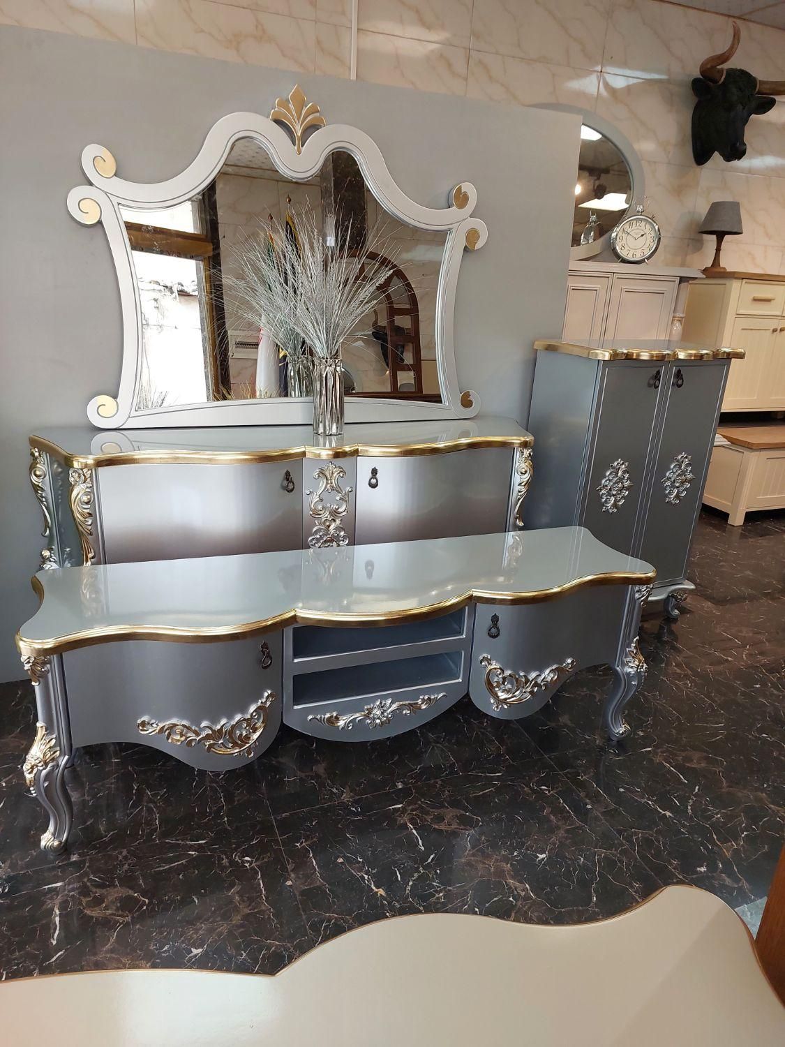 آینه و کنسول جهازشیک|بوفه، ویترین، کنسول|تهران, شهرک ولیعصر جنوبی|دیوار