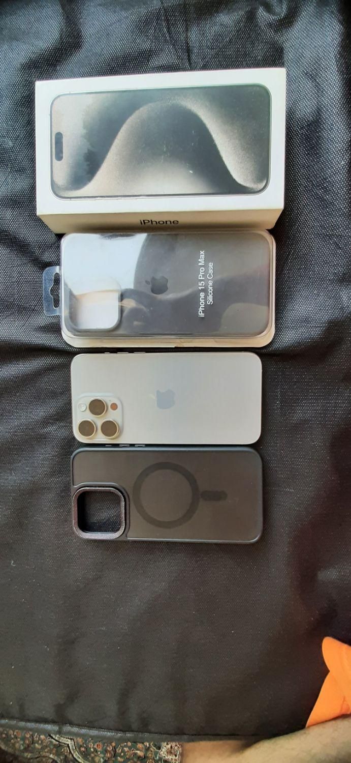 اپل iPhone 15 Pro Max با حافظهٔ ۲۵۶ گیگابایت|موبایل|تهران, شهرک دریا|دیوار