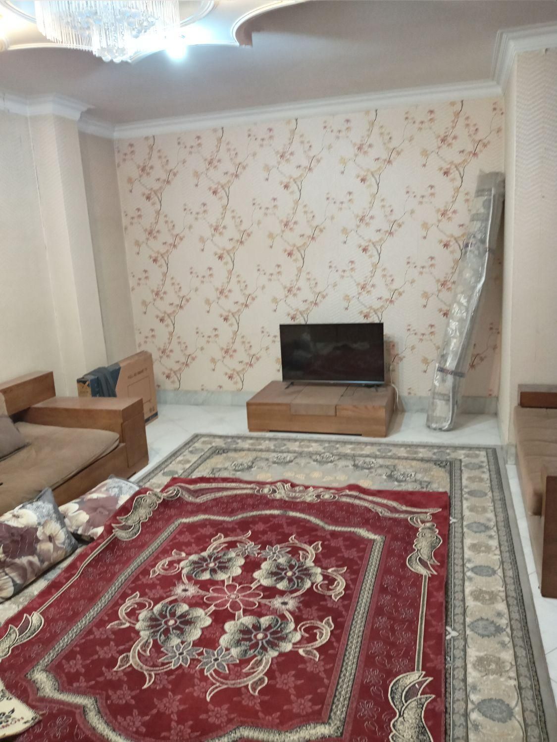 ۷۸ متر ۲خ طبقه ۴ بدون آسانسور شاهین شمالی|فروش آپارتمان|تهران, شاهین|دیوار