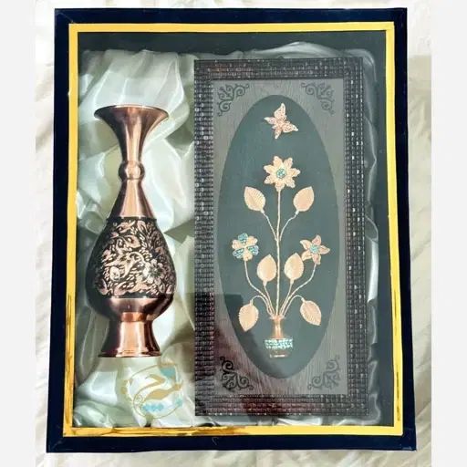 ست هدیه اداری گلدان مسی الماس تراش و تابلو فیروزه|صنایع دستی و سایر لوازم تزئینی|اصفهان, نقش جهان|دیوار
