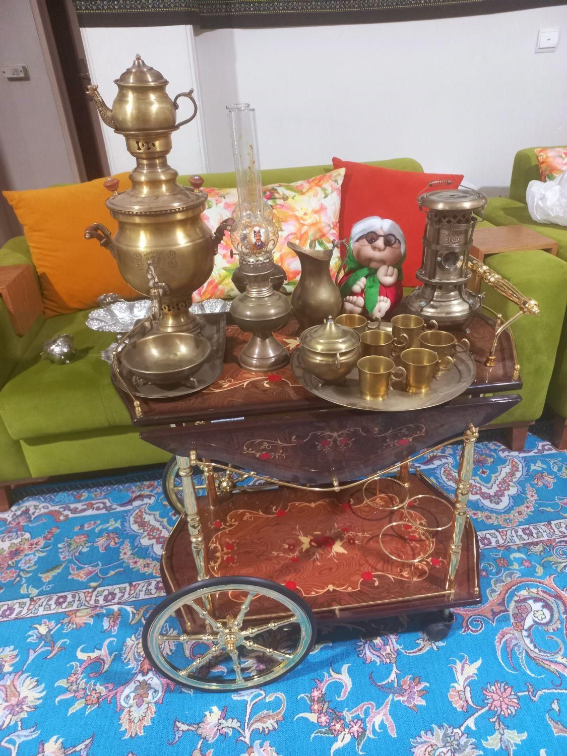 ظروف ومجسمه های برنجی کاملانوبرای جهیزیه عروس|ظروف سرو و پذیرایی|اراک, |دیوار