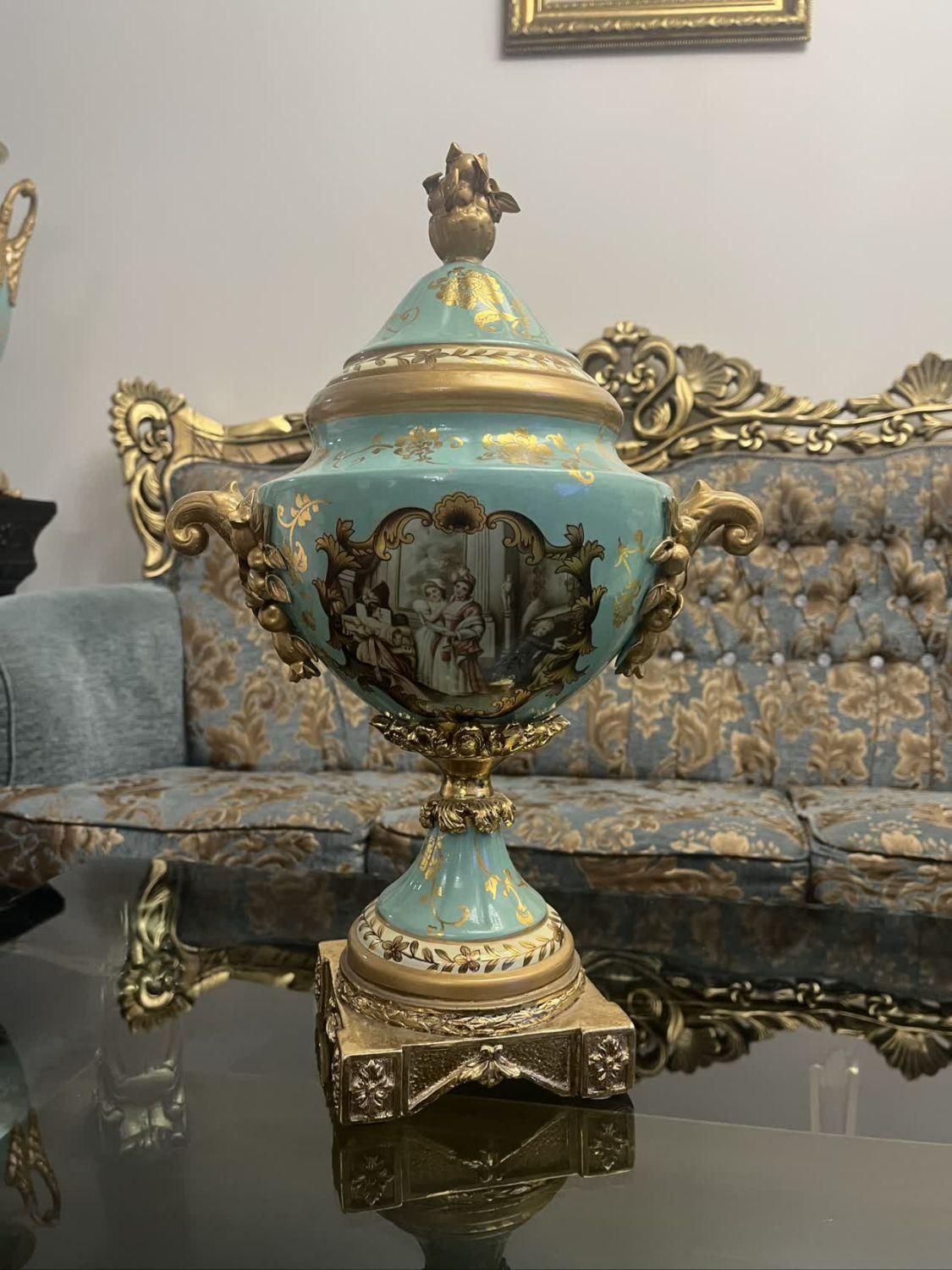 دو عدد گلدان و شکلات خوری آنیل|صنایع دستی و سایر لوازم تزئینی|تهران, طرشت|دیوار