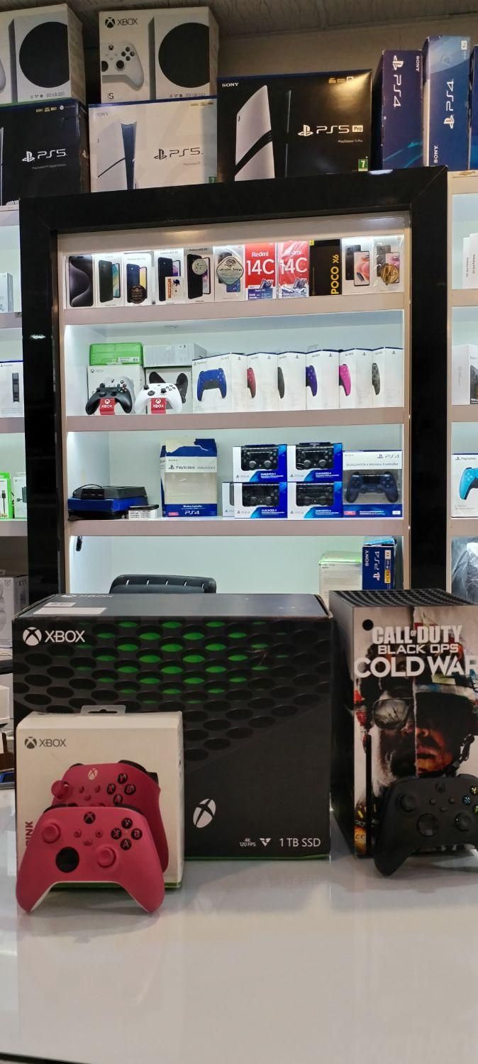 ایکس باکس سری ایکس در حد آک فول بازی Xbox series X|کنسول، بازی ویدئویی و آنلاین|ساوه, |دیوار
