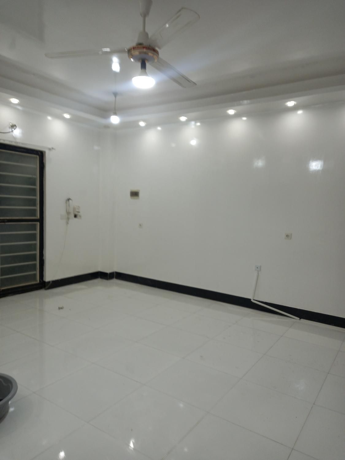 رنگ امیزی ونقاشی ساختمان|خدمات پیشه و مهارت|آزادشهر, |دیوار