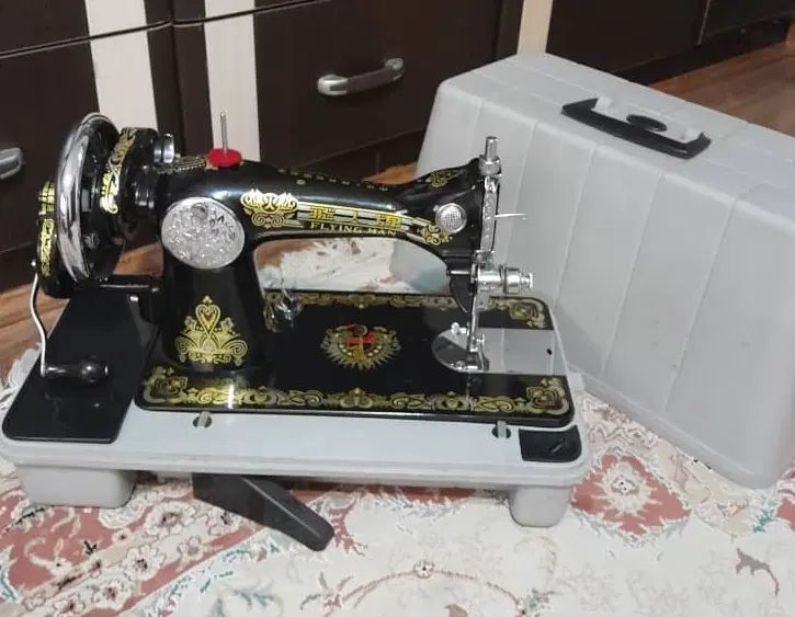 چرخ خیاطی|چرخ خیاطی و ریسندگی|رشت, گلباغ نماز|دیوار