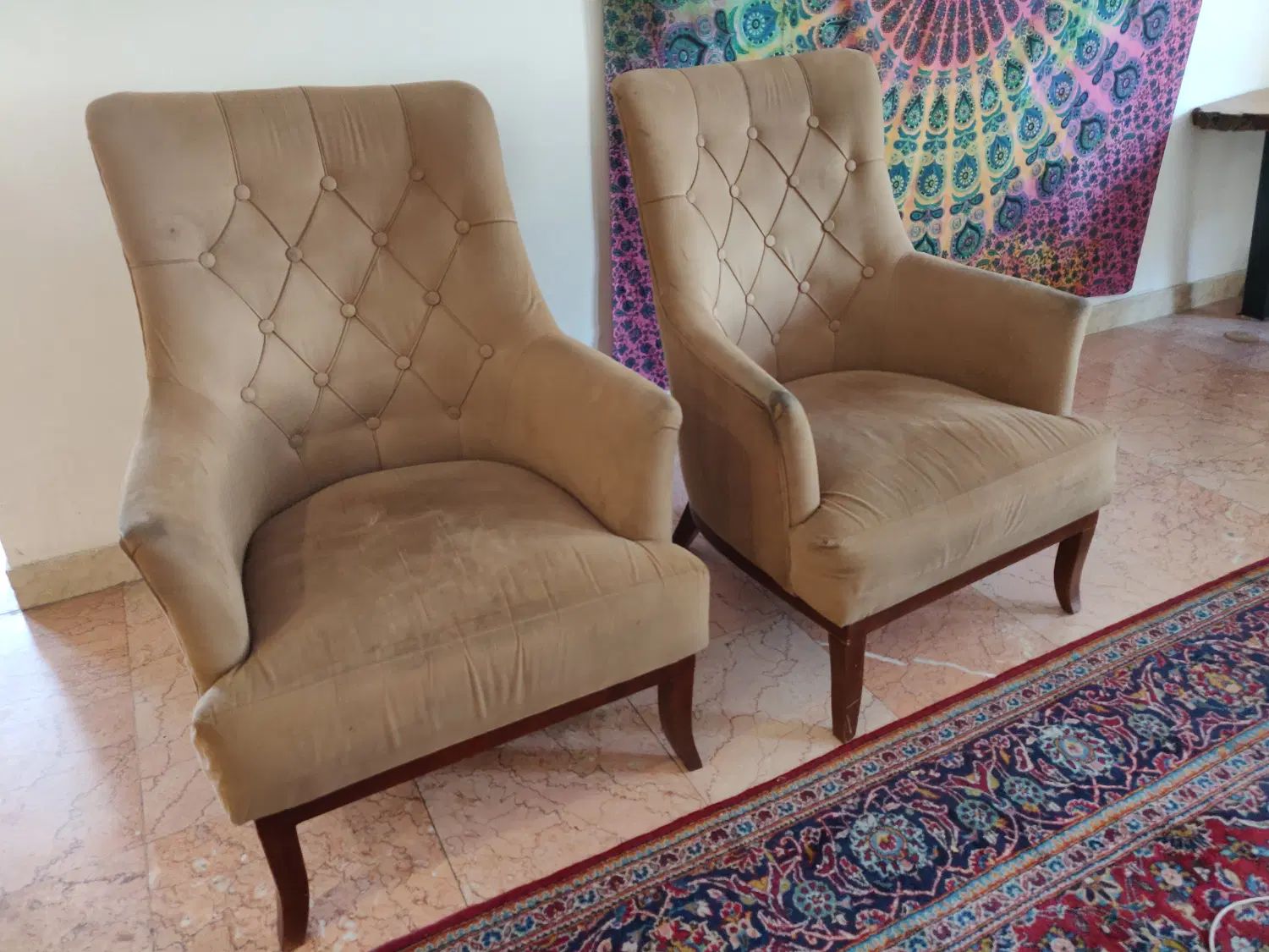 دو تا مبل تک نفره راحتی پایه چوبی، فوم و بدنه سالم|مبلمان خانگی و میز عسلی|تهران, آرژانتین|دیوار