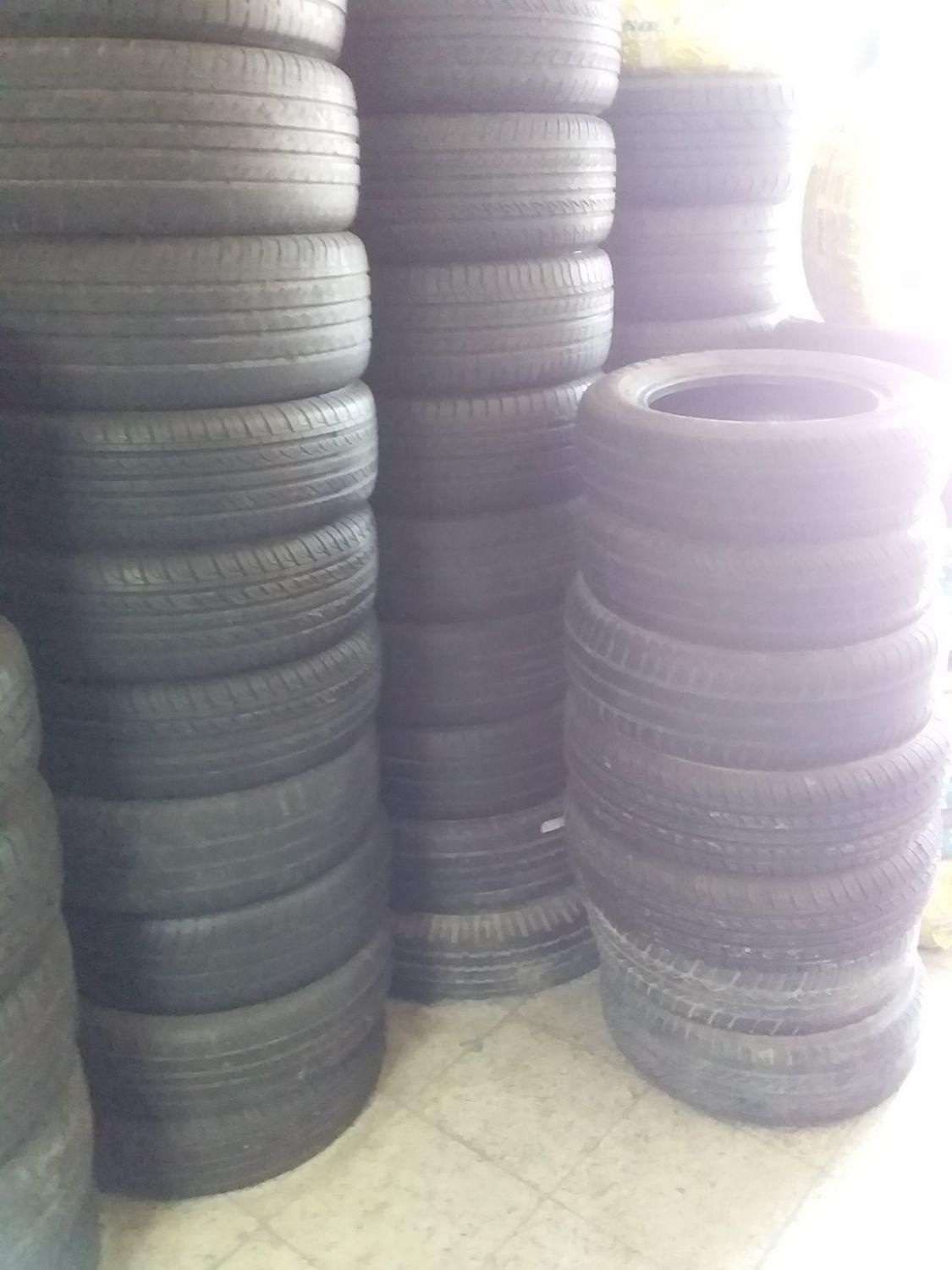 لاستیک نو، دست دوم سایز ۱۳ به بالا|قطعات یدکی و لوازم جانبی|شیراز, شهرک والفجر|دیوار