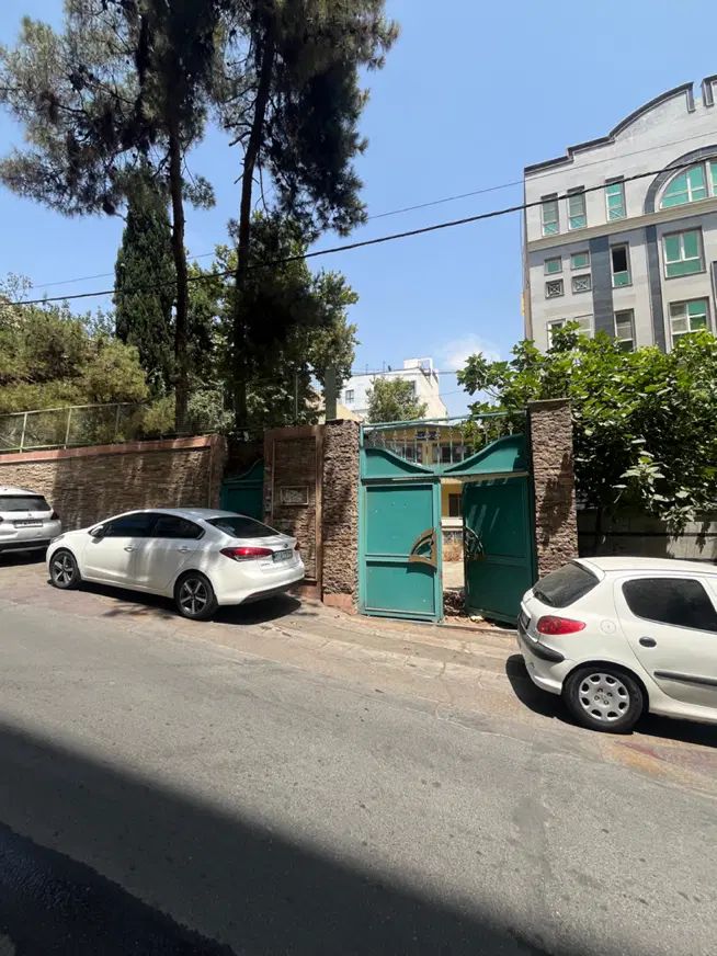 ۶۰۰ متر بر ۲۰ شمالی|فروش زمین و ملک کلنگی|تهران, دروس|دیوار
