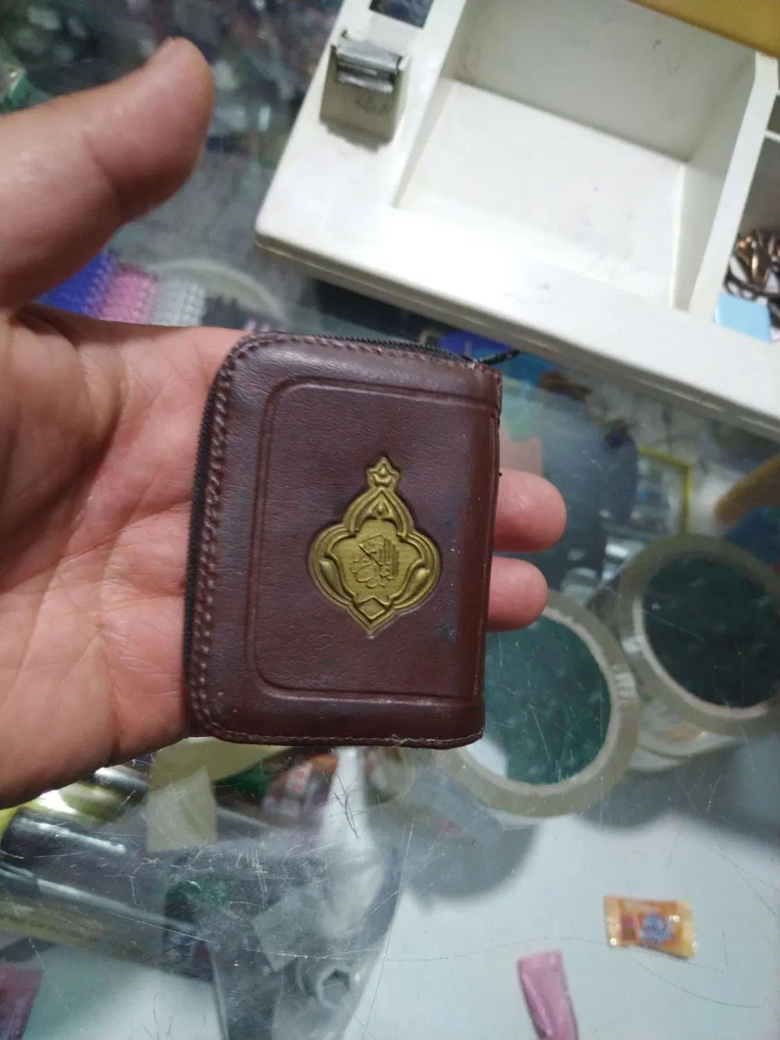 قرآن قدیمی کوچک وکلکسیونی کمیاب|کلکسیون اشیاء عتیقه|اصفهان, نقش جهان|دیوار