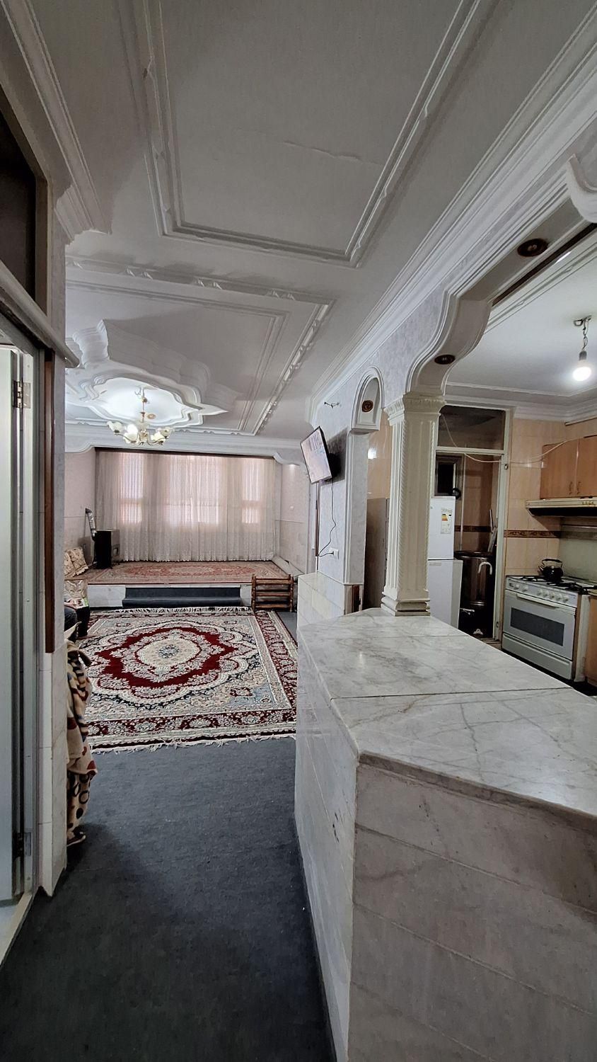 سوییت همکف دربست نزدیک بیمارستان افشار، مرکز شهر|اجارهٔ کوتاه‌مدت آپارتمان و سوئیت|یزد, |دیوار