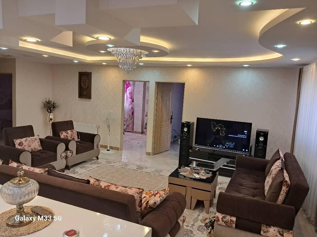فروش آپارتمان ۱۱۵ متری ۳ خوابه طبقه ۳ در یخسازی|فروش آپارتمان|رشت, یخسازی|دیوار