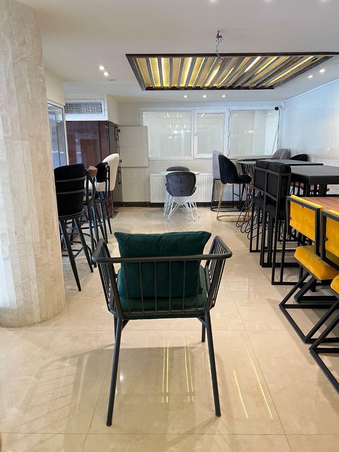 صندلی فلزی کد ۸۰۰۷-سرای آرا|صندلی و نیمکت|یزد, |دیوار