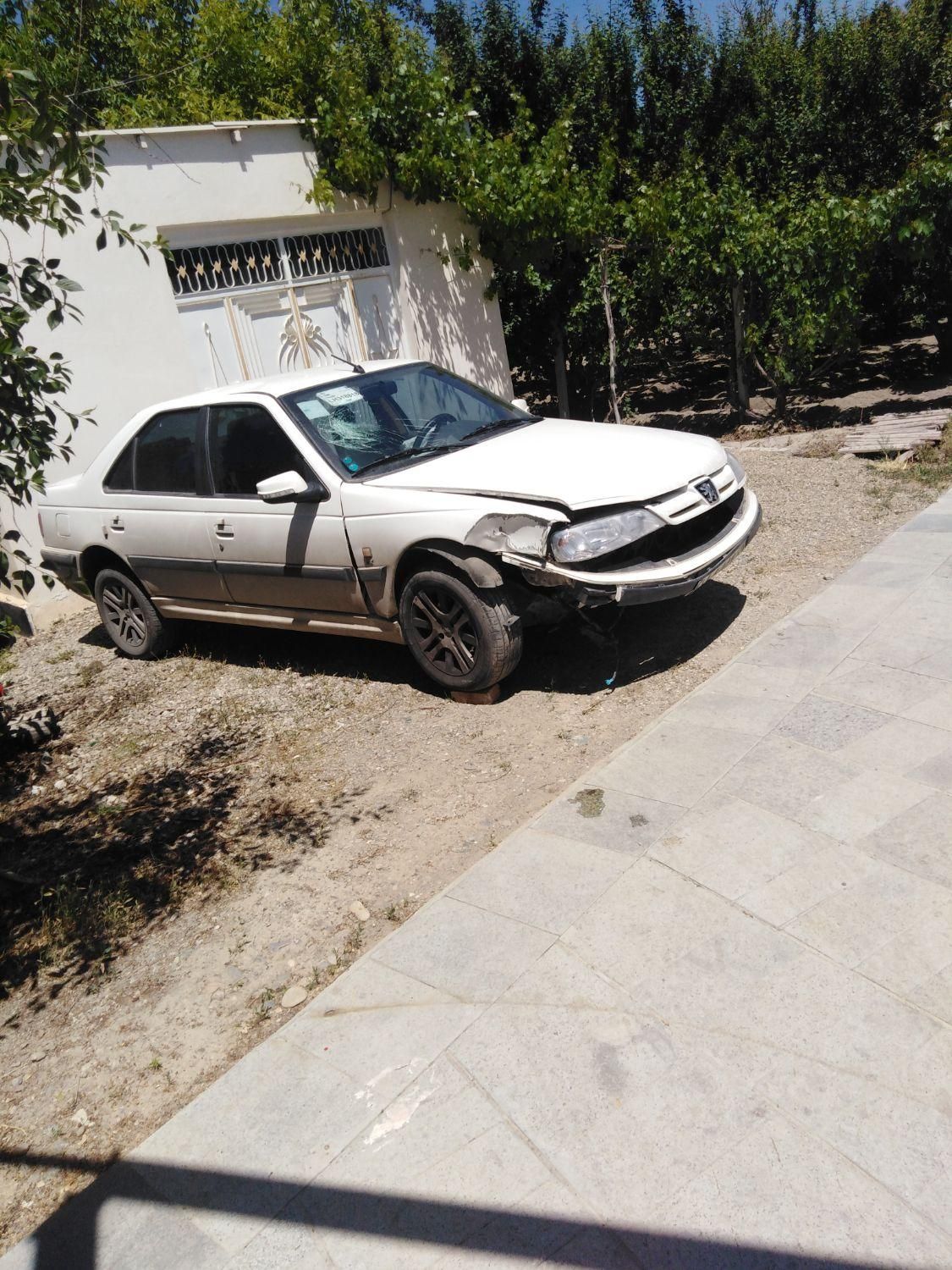 شاگرد صافکاری نیازمندیم|استخدام صنعتی، فنی، مهندسی|ارومیه, |دیوار