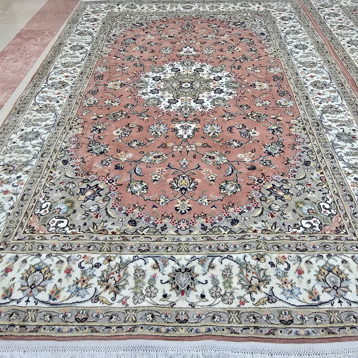 جفت ۶ متری زمینه پیازی طرح شکوفه اردکان دستباف|فرش|تهران, ونک|دیوار