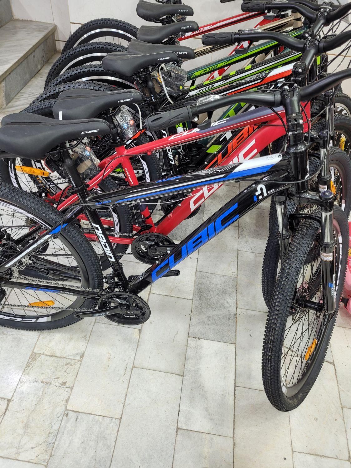 دوچرخه کوبیک|دوچرخه، اسکیت، اسکوتر|اصفهان, باغ فدک|دیوار