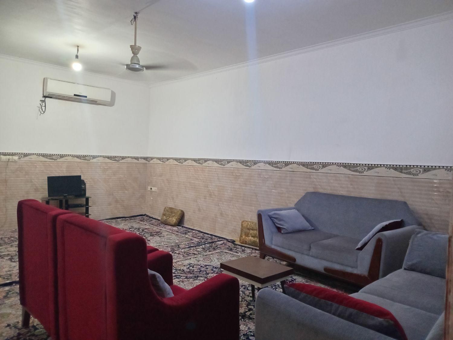 اجاره روزانه/هفتگی/ماهانه آپارتمان ۱۰۰ متری|اجارهٔ کوتاهمدت آپارتمان و سوئیت|بندر گناوه, |دیوار