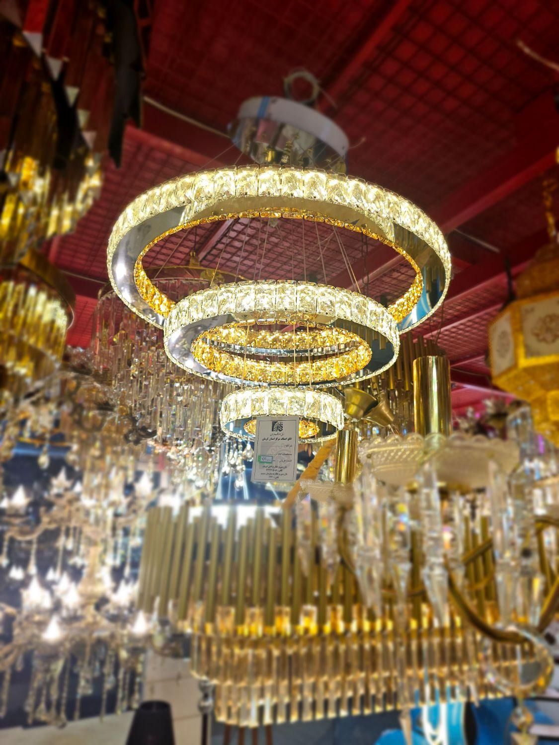 لوستر کریستالی ال ای دی سه طبقه|لوستر و چراغ آویز|کرمان, |دیوار