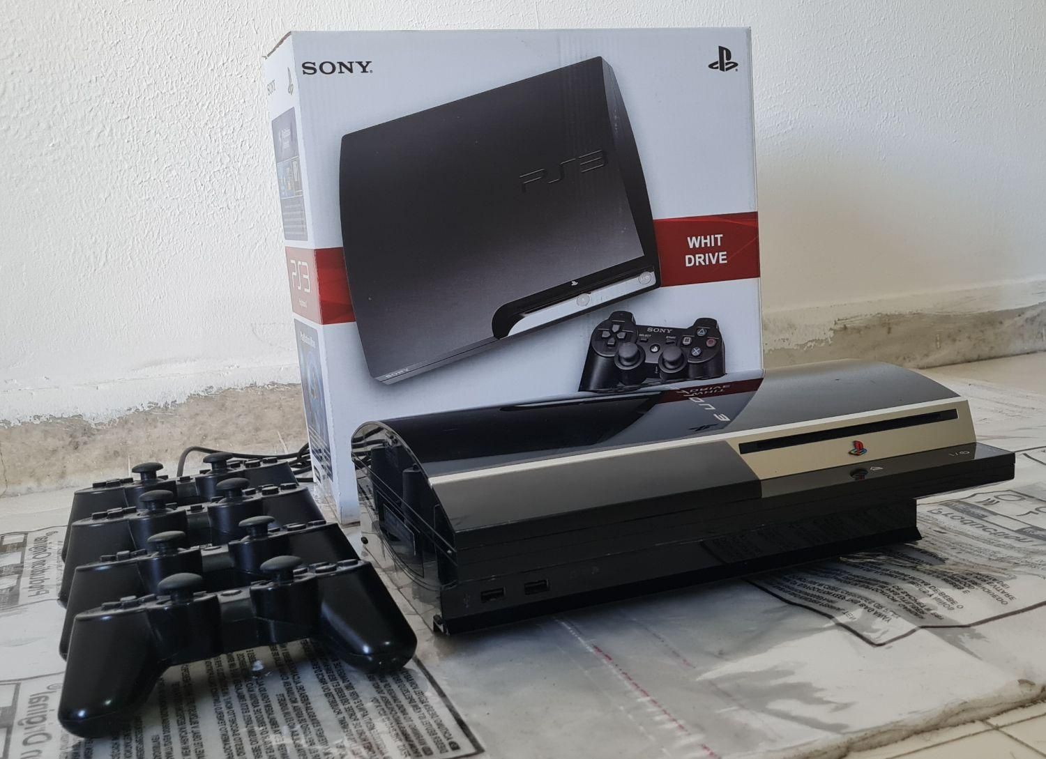 کنسول بازی PS3 FAT 320 GB فول ۴ دسته پلی ۳|کنسول، بازی ویدئویی و آنلاین|تهران, پیروزی|دیوار