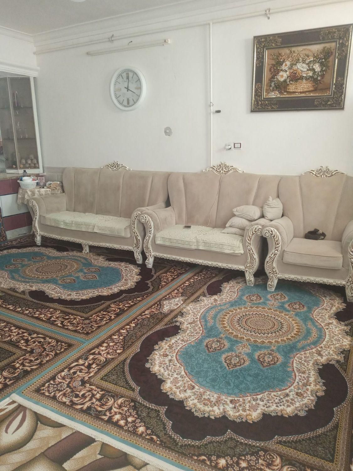 اجاره خانه ویلایی ۷۵ متری ۱ خوابه سمت میدان پیر|اجارهٔ خانه و ویلا|ابهر, |دیوار
