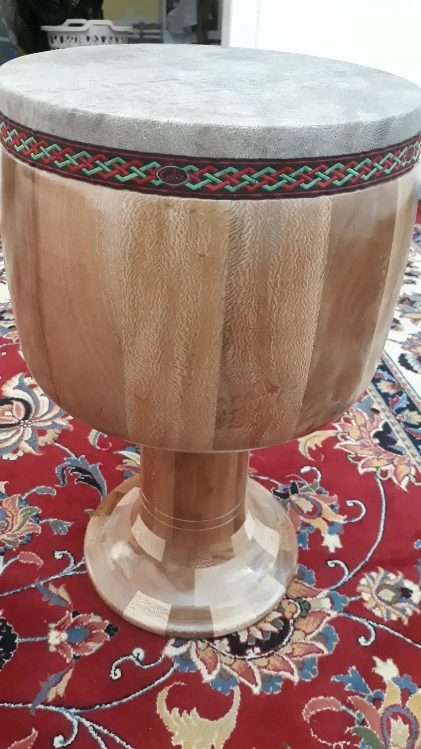 تنبک|سازهای سنتی|تهران, آذربایجان|دیوار