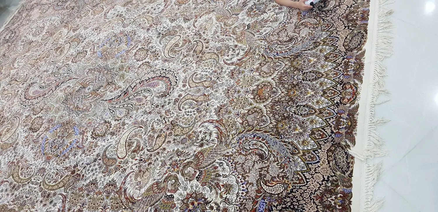 فرش ۱۲۰۰شانه ۱۲متری طرح طاووس قیطران|فرش|رشت, کوی فرهنگیان|دیوار