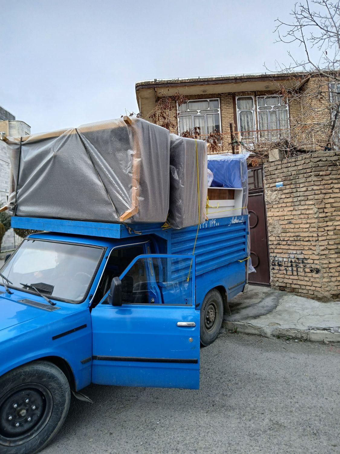 وانت تلفنی نیسان بار حمل اثاثیه منزل کارگر خالی|خدمات حمل و نقل|سنندج, |دیوار