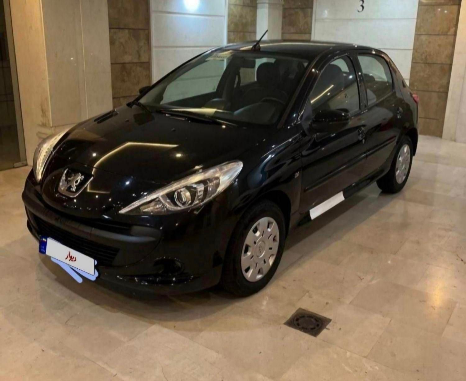 پژو 207i دندهای TU3صفر ، مدل ۱۴۰۴رنگ سفید و مشکی|خودرو سواری و وانت|لاهیجان, لیالستان|دیوار