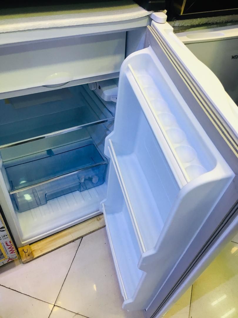 یخچال فریزر5 پنج فوت /6فوت پلار ایسکول کوچیک هتلی|یخچال و فریزر|تهران, امین حضور|دیوار