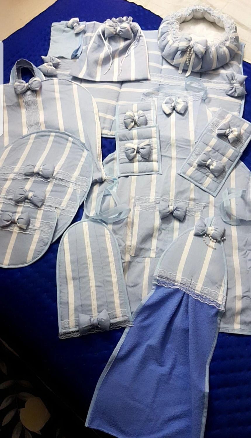 ۲ سرویس آشپزخونه مشابه هم|سفره، حوله، دستمال آشپزخانه|بروجرد, |دیوار