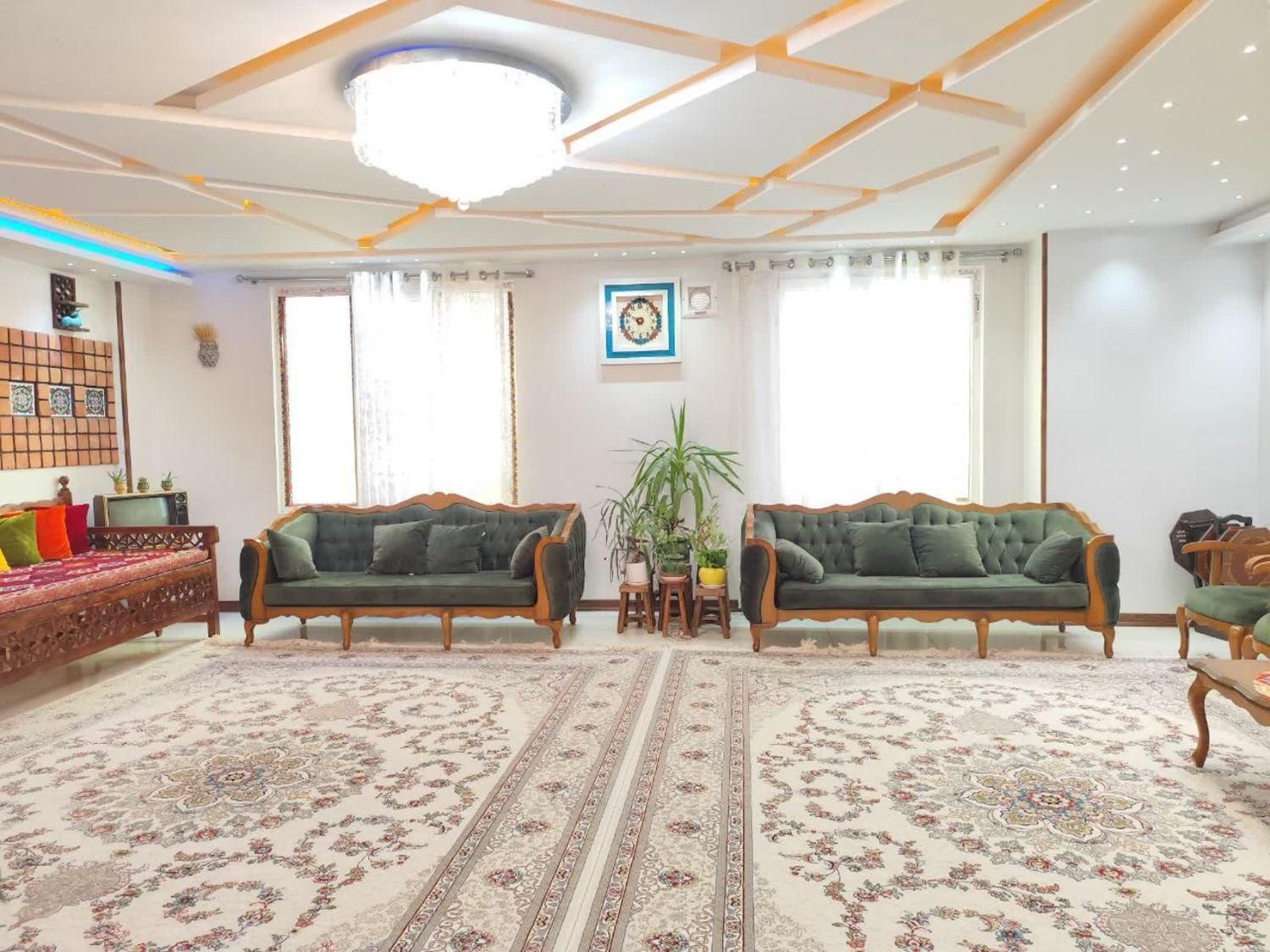 فروش آپارتمان ۱۸۵ متری ۳ خوابه در سینما سعدی|فروش آپارتمان|شیراز, سینما سعدی|دیوار
