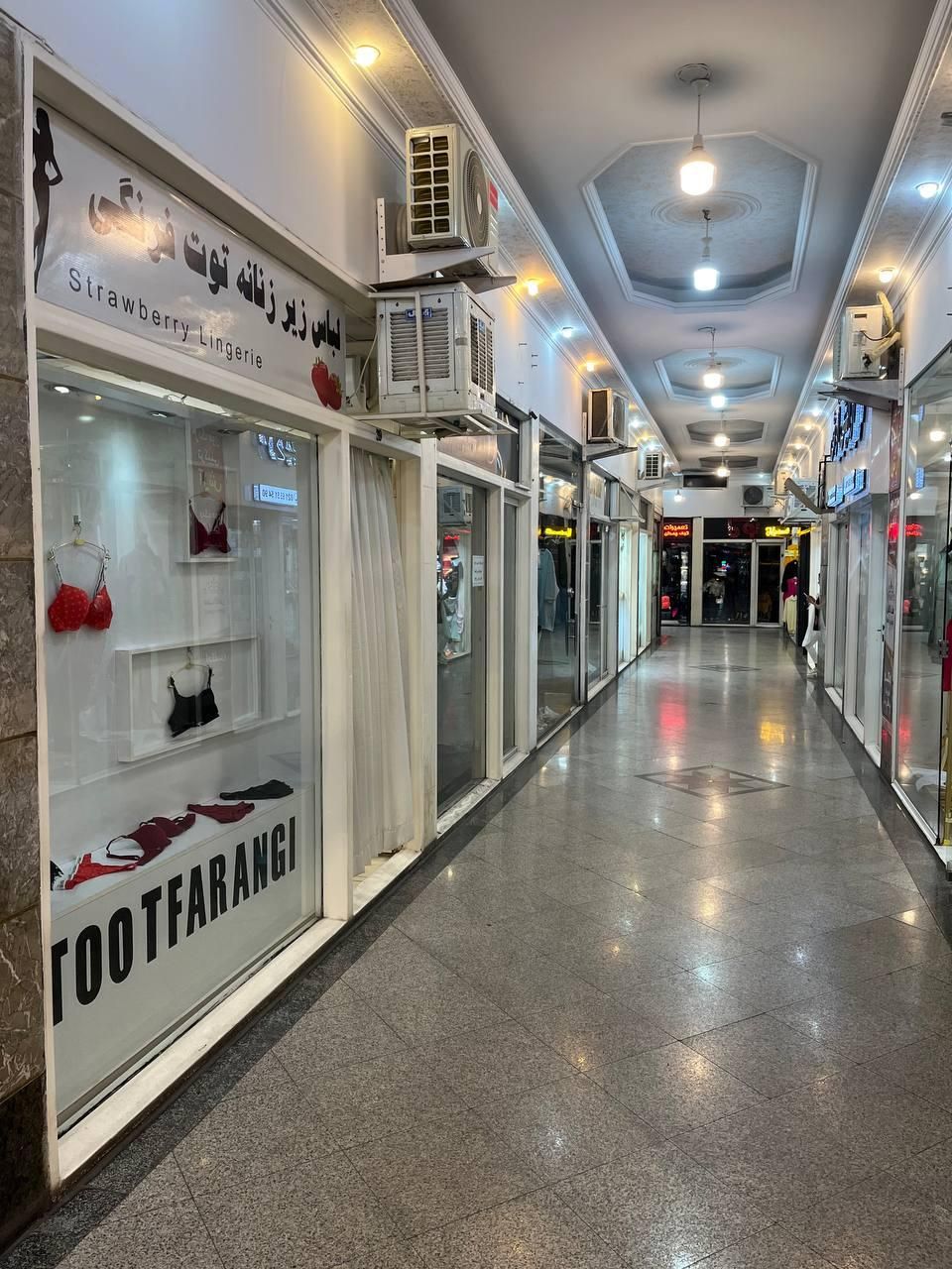 ۲۲مترتجاری پرترددسندتک برگ  ۶دانگ تاپ لوکیشن|فروش مغازه و غرفه|تهران, شهر زیبا|دیوار