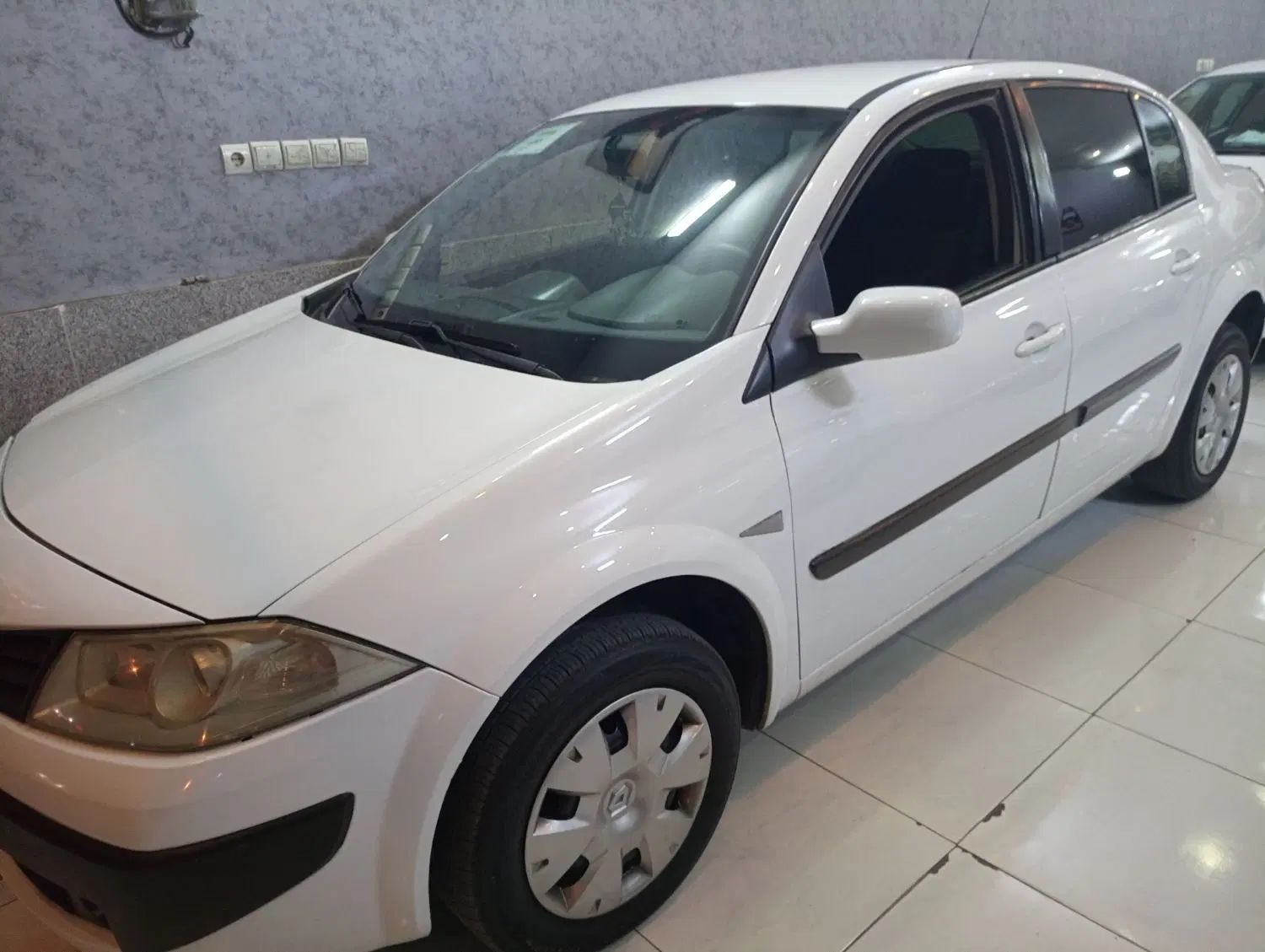رنو مگان مونتاژ 1600cc، مدل ۱۳۹۰|خودرو سواری و وانت|مشهد, دانشجو|دیوار