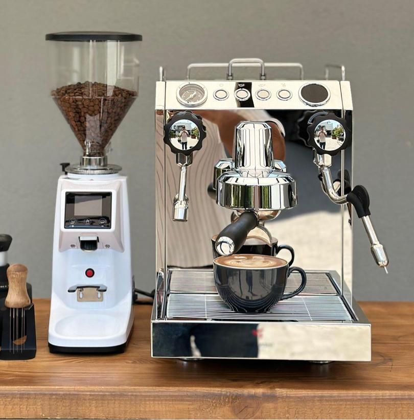 ماشین اسپرسوساز صنعتی 2055|سماور، چایساز، قهوهساز|همدان, |دیوار