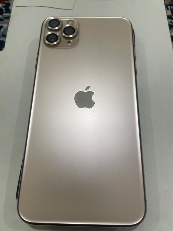 اپل iPhone 11 Pro Max با حافظهٔ ۲۵۶ گیگابایت|موبایل|بروجرد, |دیوار