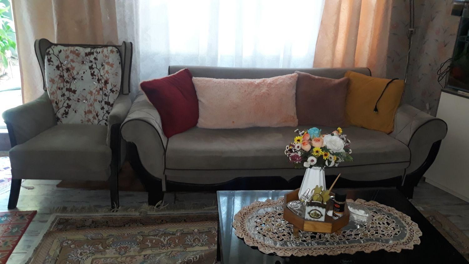 مبل  هفت نفره|مبلمان خانگی و میز عسلی|تهران, زمزم|دیوار