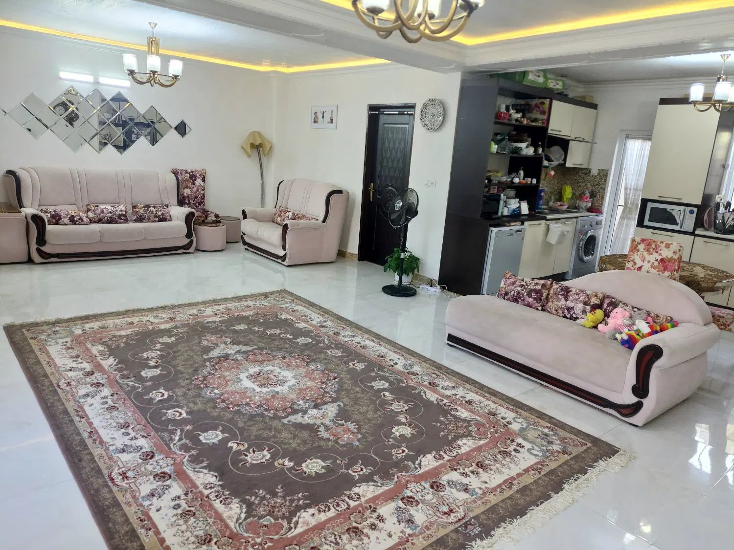 اجاره ۱۳۰ متری نوساز تک واحدی نیروی دریایی|اجارهٔ آپارتمان|رشت, آب آسیاب|دیوار