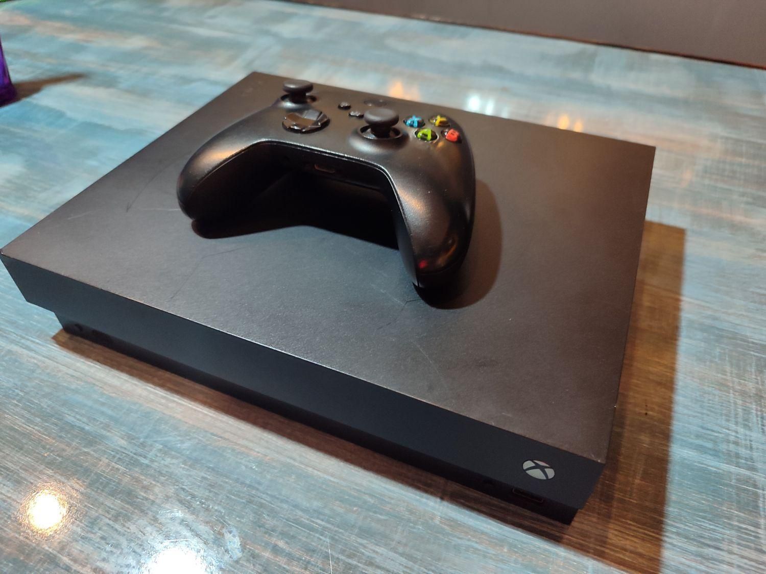Xbox One X قویترین کنسول نسل ۸|کنسول، بازی ویدئویی و آنلاین|صومعه‌سرا, |دیوار