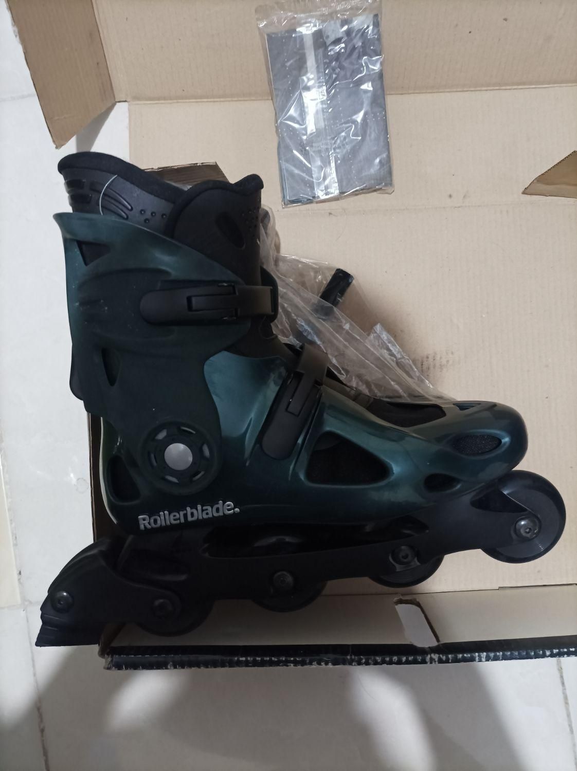 کفش اسکیت  Rollerblade|دوچرخه، اسکیت، اسکوتر|تهران, حکیمیه|دیوار