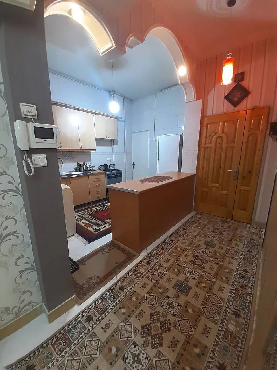 کابینت دسته دوم بسیار تمیز به همراه سینک ظرفشویی|مصالح و تجهیزات ساختمان|تهران, فلسطین (میدان انقلاب)|دیوار